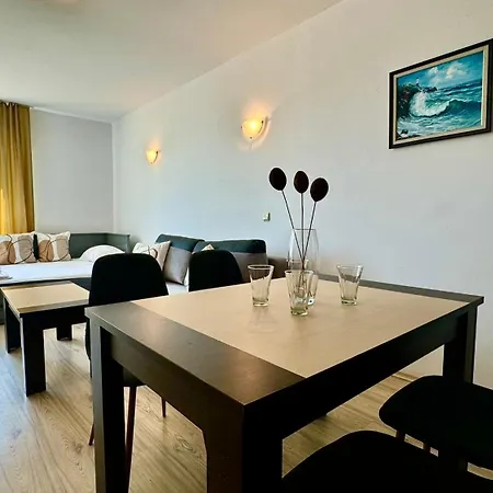 Lejlighed Bratanov Asteria Family