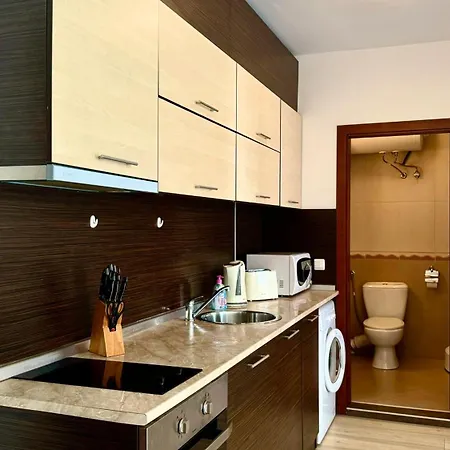 Bratanov Asteria Family