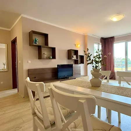 Bratanov Asteria Family Apartament *