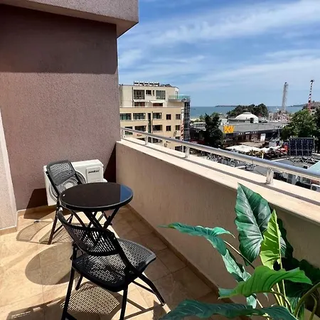 Appartement Bratanov Asteria Family