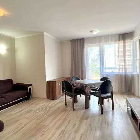 Bratanov Asteria Family *