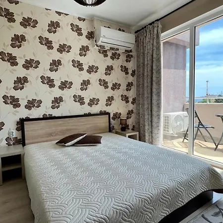 アパート Bratanov Asteria Family サニービーチ