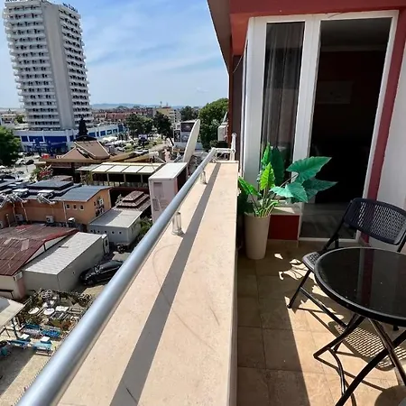 アパート Bratanov Asteria Family サニービーチ