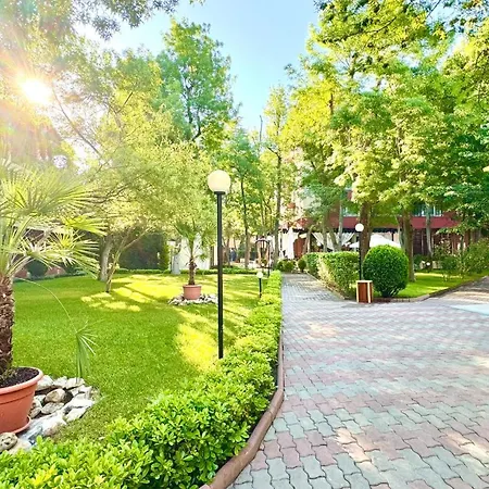 アパート Bratanov Asteria Family