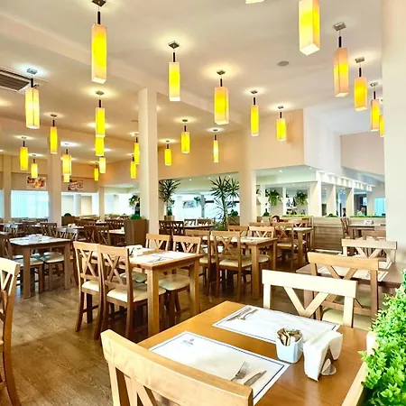 Bratanov Asteria Family サニービーチ